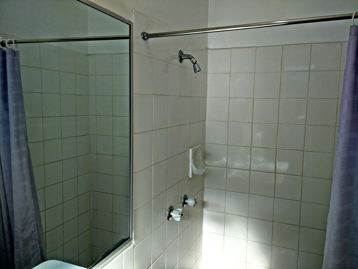 Cairns Motor Inn ภายนอก รูปภาพ