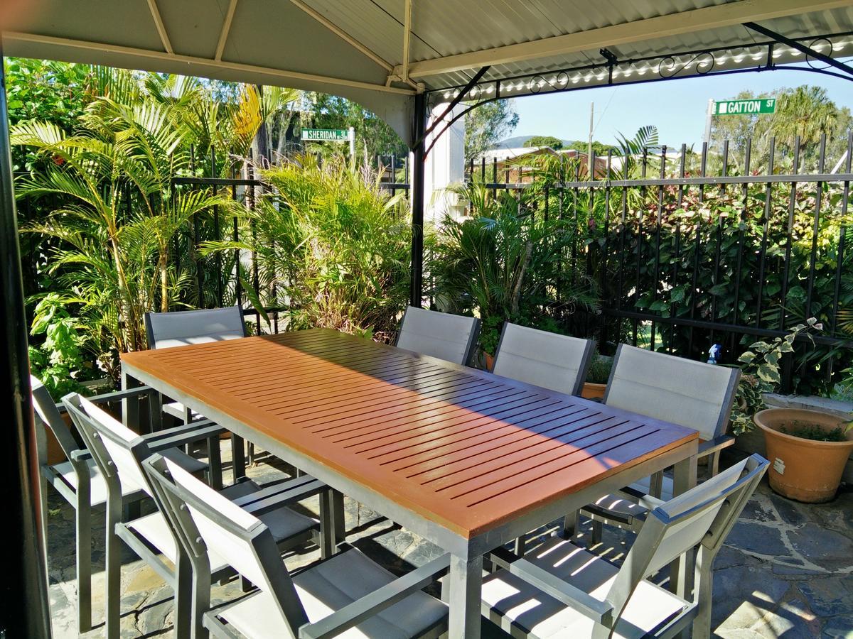 Cairns Motor Inn ภายนอก รูปภาพ